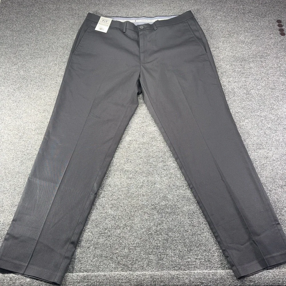 Haggar Mens Premium No Iron Straight Fit Pants Black 36x30 NWT